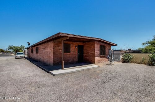 5040 17th St, Tucson, AZ 85706-4357