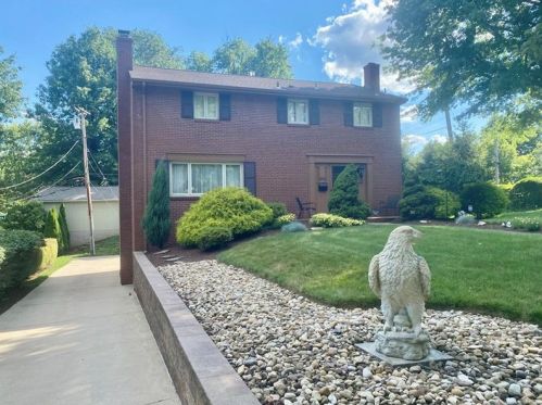 502 Pat Haven Dr, Pittsburgh, PA 15243-1724