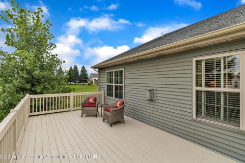 4106 Presidents Way, Dewitt MI 48820-7883 exterior