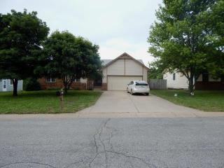 609 Erin Ln, Mulvane, KS 67110-1226