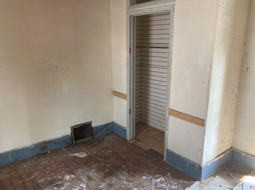 1768 Elwood St, Meskegon MI 49442-5827 exterior