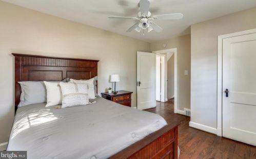 9609 Hastings Dr, Silver Spring MD 20901-3198 exterior