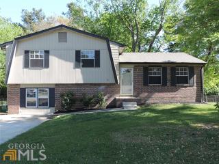 1836 Town Pl, Lithonia GA  30078-2426 exterior