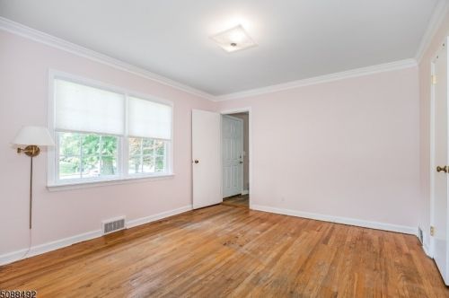 25 Knollwood Rd, Whippany NJ  07981-1820 exterior