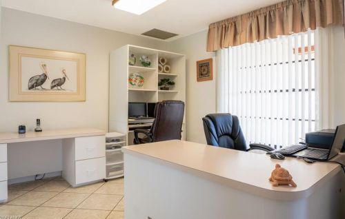 4646 Chippendale Dr, Naples FL 34112-5259 exterior