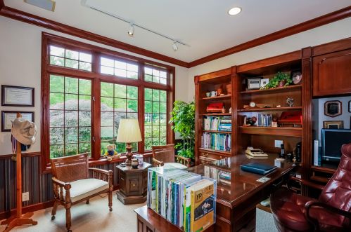 2425 58 St, Fennville MI 49408-8417 exterior