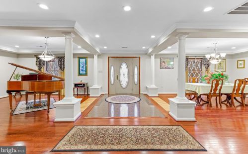 925 Hunting Lake Dr, Huntingtown MD 20639-2704 exterior