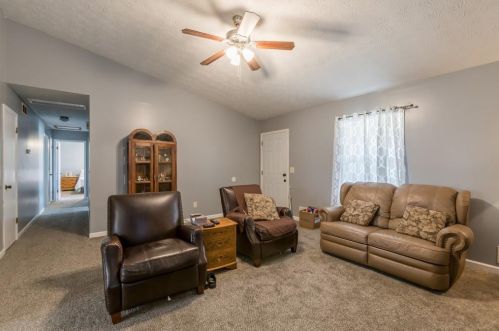 4376 Housworth Dr, Lithonia GA  30038-4632 exterior