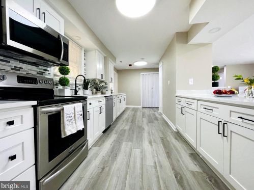 428 Northwest Dr, Silver Spring MD  20901-4417 exterior