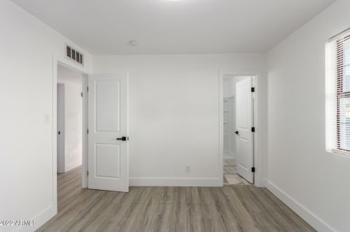 734 Carter Rd, Phoenix AZ  85042-5530 exterior