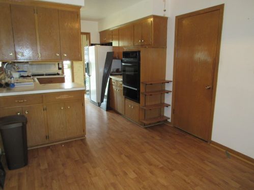 4614 66th St, Milwaukee, WI 53218-4820