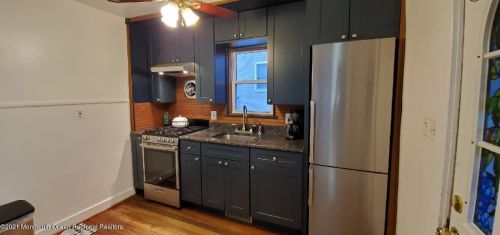 316 15 Ave, Belmar NJ 07719-2523 exterior