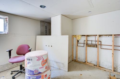 3817 Bernard St, Chicago IL 60618-3230 exterior