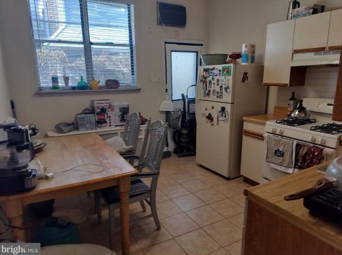 2214 17 St, Philadelphia PA 19132-3930 exterior