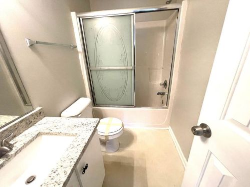 1623 Rogers Crossing Dr, Lithonia GA  30058-7011 exterior