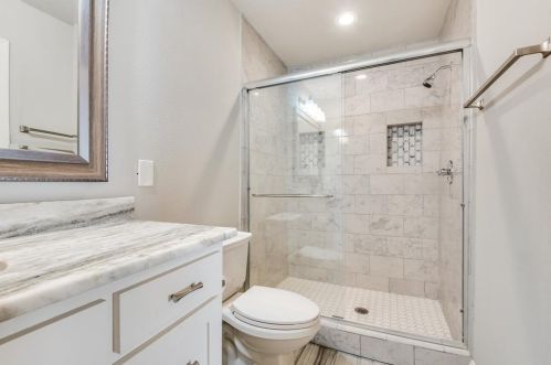 2211 Dewitt St, Irving TX 75062-4210 exterior