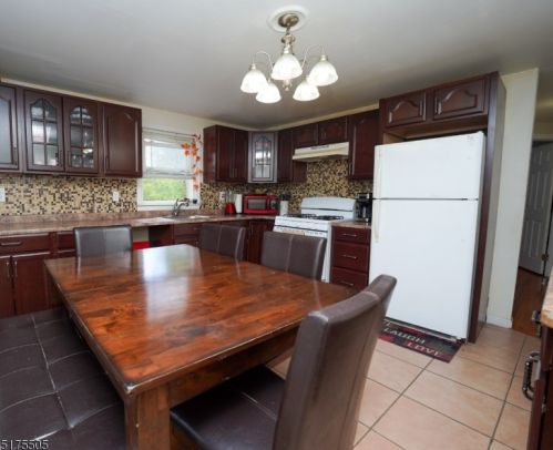 1245 Baker St, Industrial Hillside NJ 07205-2627 exterior