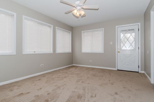 2703 Fairway Dr, Joliet IL 60435-5223 exterior