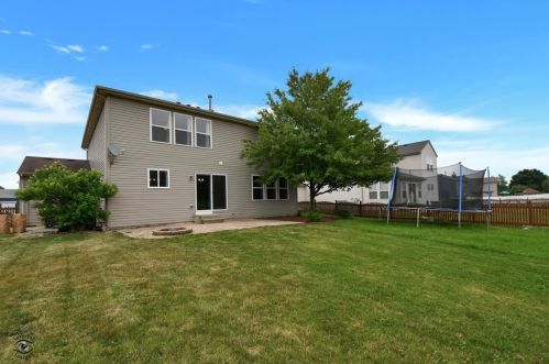 1011 Butterfield Cir, Joliet IL 60404-8148 exterior