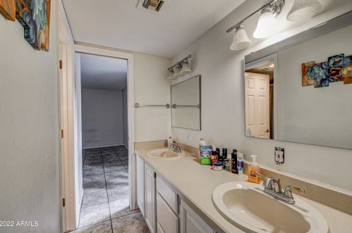 394 Redfield Rd, Chandler AZ 85225-1023 exterior