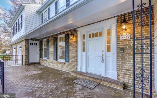 16612 Cutlass Dr, Rockville, MD 20853-1334