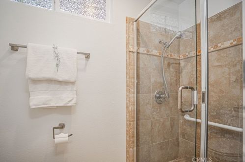 1301 Eltham Pl, Fullerton CA 92833-2021 exterior