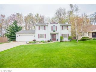 5900 Dawn Vista Oval, Cleveland, OH 44129-6120