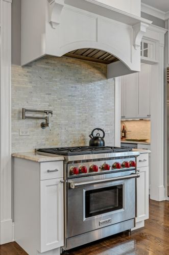 3800 Paulina St, Chicago IL 60609-2057 exterior