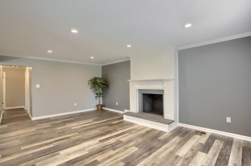 1093 Lakemont Dr, Pittsburgh PA  15243-1817 exterior