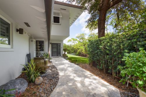 5246 Boca Marina Cir, Boca Raton FL  33487-5247 exterior