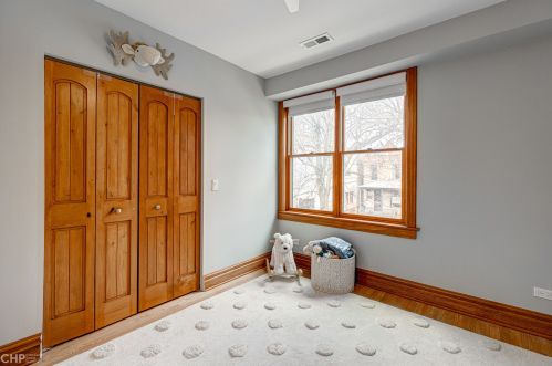 2143 Thomas St, Chicago IL 60651-3248 exterior