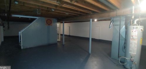 205 Davis Rd, Runnemede NJ 08078-1816 exterior