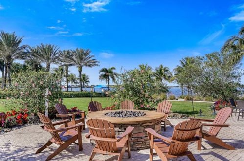 9696 Cobalt Cv Cir, Naples FL 34120-4665 exterior