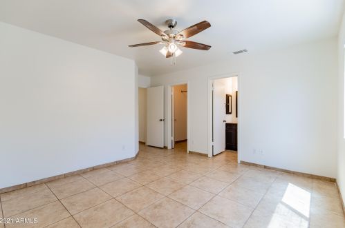 22409 31 Dr, Phoenix AZ 85041-4303 exterior