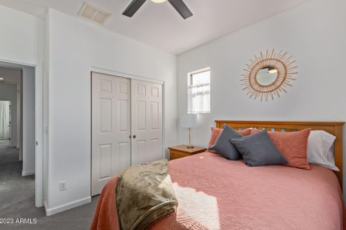 5310 Chisum Trl, Phoenix AZ  85083-6356 exterior