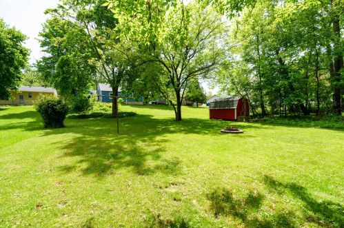 829 Parchmount Ave, Kalamazoo MI 49004-2055 exterior