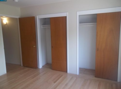 1319 Sunshine Dr, Concord CA 94520-4040 exterior