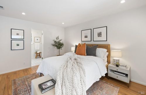 85 Shelley Dr, Mill Valley CA 94941-1579 exterior