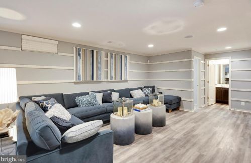 16305 Tortola Dr, Accokeek MD 20607-3360 exterior