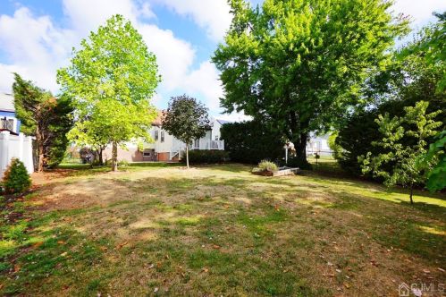 78 Mason St, Metuchen NJ 08840-2947 exterior