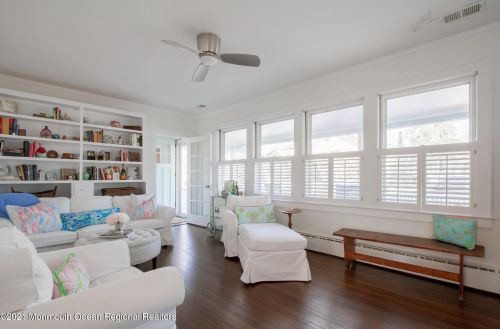 60 Chestnut St, Red Bank NJ exterior