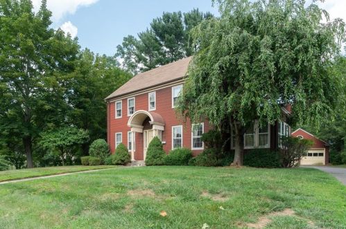 412 Lincoln St, New Britain, CT 06052-1638