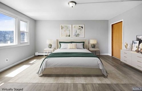 140 Clinton Pl, East Rutherford NJ 07073-1723 exterior