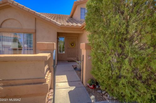 4534 Lord Redman Loop, Tucson AZ  85741-4039 exterior