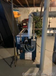 139 Lyman Dr, Torrington CT 06790-4114 exterior