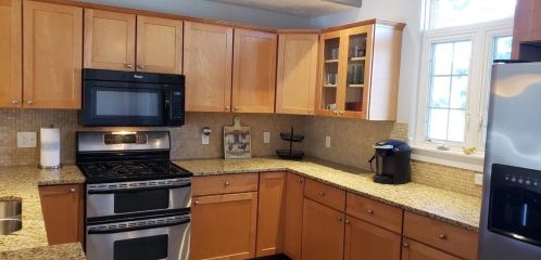 251 Eastowne Dr, Meskegon MI  49444-3757 exterior