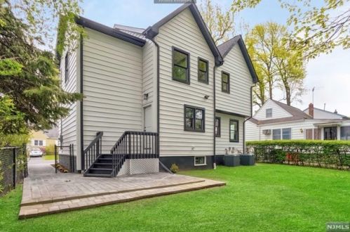 20 Birch Rd, Dumont, NJ 07628-2010