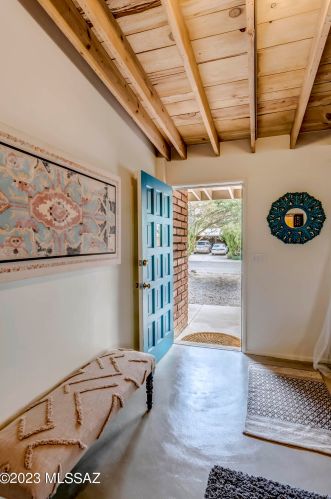 6611 Paseo San Ciro, Tucson AZ  85710-2107 exterior