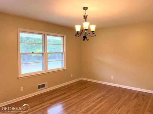 3460 Estes Dr, Atlanta GA  30349-3611 exterior