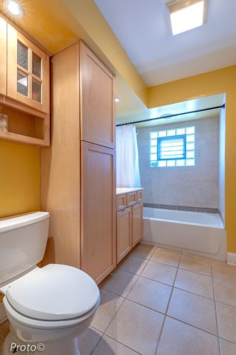 5431 63 Pl, Chicago IL 60638-5014 exterior